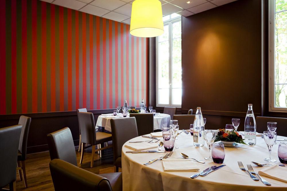 Domaine Lyon Saint Joseph Hotel Sainte Foy les Lyon Bagian luar foto