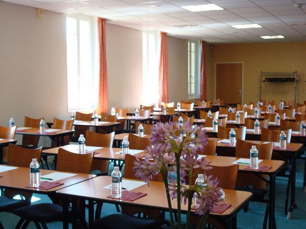 Domaine Lyon Saint Joseph Hotel Sainte Foy les Lyon Bagian luar foto