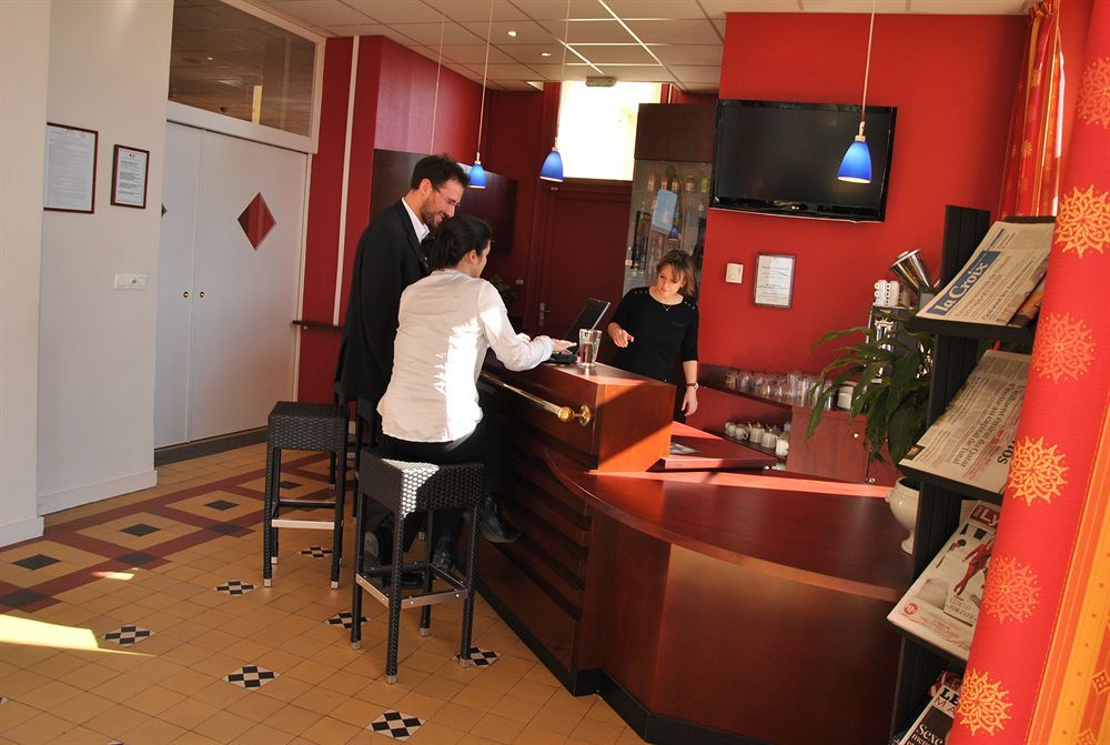 Domaine Lyon Saint Joseph Hotel Sainte Foy les Lyon Bagian luar foto