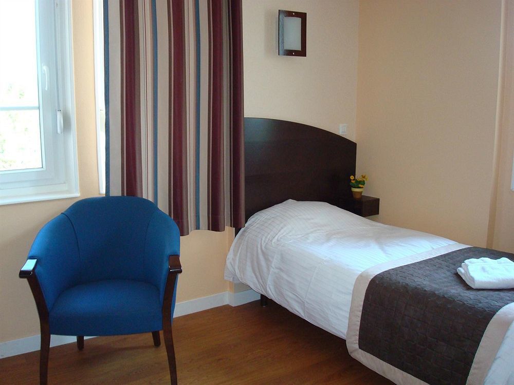 Domaine Lyon Saint Joseph Hotel Sainte Foy les Lyon Bagian luar foto